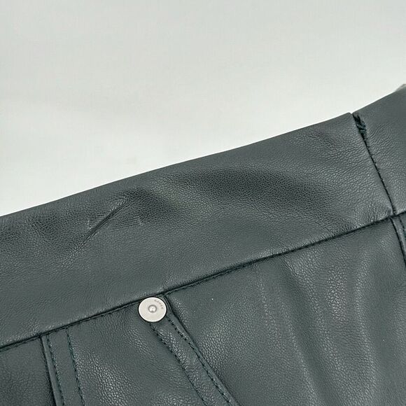 Blank NYC The Baxter Ribcage Straight Leg Faux Leather Pants Size 29 - Picture 6 of 11